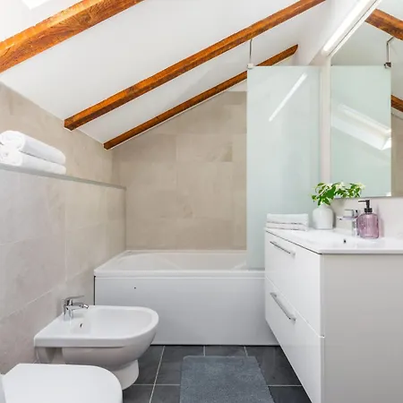 Апартаменты Terra - Comfort One Bedroom With Balcony And View Veliki Дубровник