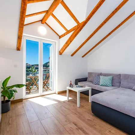 Апартаменты Terra - Comfort One Bedroom With Balcony And View Veliki *