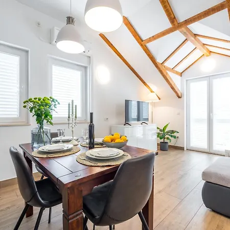 Апартаменты Terra - Comfort One Bedroom With Balcony And View Veliki Дубровник