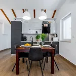 Apartament Terra - Comfort One Bedroom With Balcony And View Veliki Dubrownik