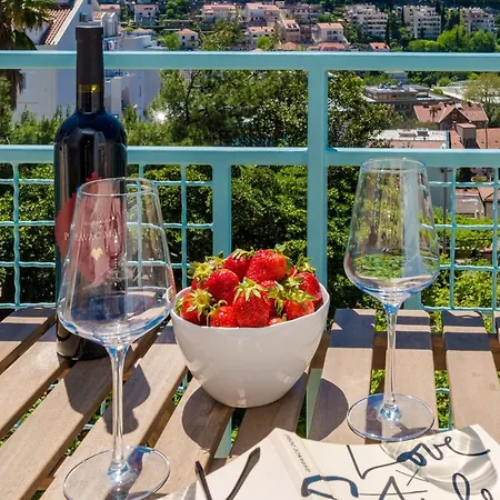 Terra - Comfort One Bedroom With Balcony And View Veliki * Dubrownik