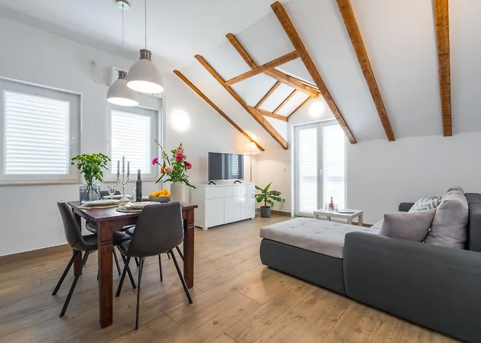 公寓 Terra - Comfort One Bedroom With Balcony And View Veliki