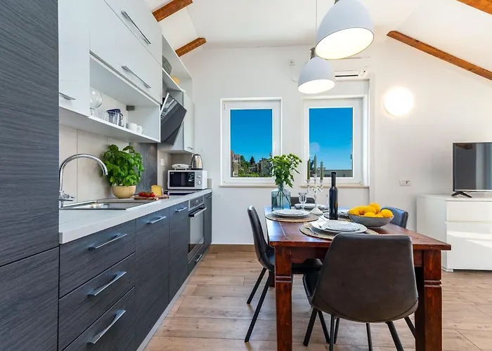 Terra - Comfort One Bedroom With Balcony And View Veliki *